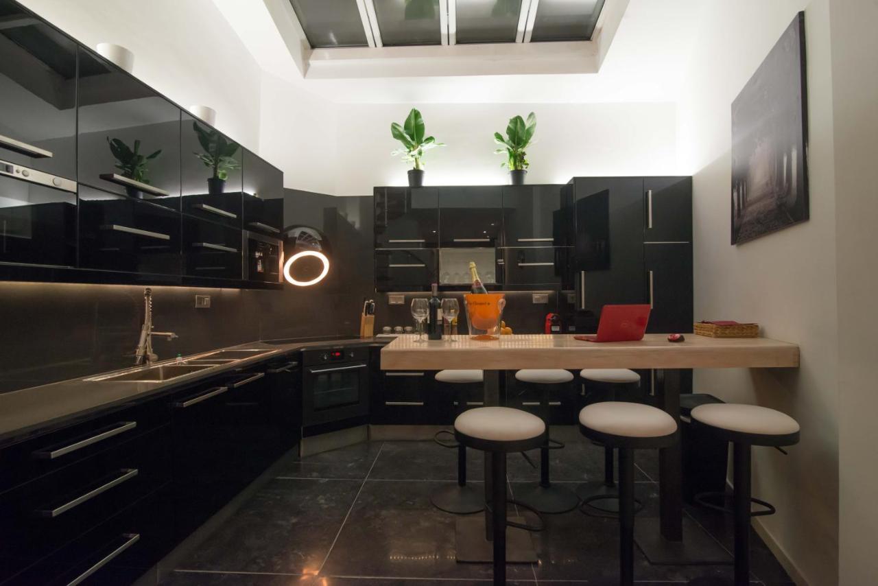Full 4 Floors House At The Center Villa แอนต์เวิร์ป ภายนอก รูปภาพ